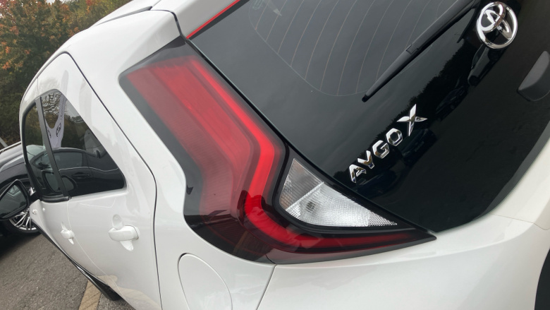 Toyota Aygo X 1.0 VVT-i Pure 5dr Auto Petrol Hatchback